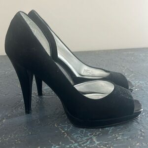 Jessica Simpson heels